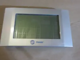 Tcont724as42daa Trane Programmable Touch Screen Xr724 Thermostst
