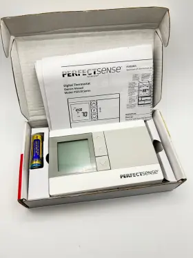 Ps2110 Uni-line - Digital Non-programmable Thermostat