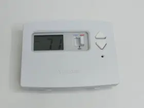 T0130 Venstar Digital Thermostat Heat And Cool