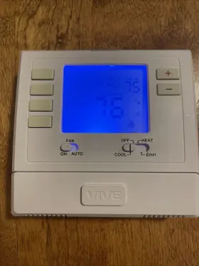 Tp-p-725 Vive Comfort Heat Pump Thermostat 7 Day Or 5/1/1 Programmable 2h/1c