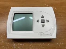 Tpcm32u04a Waterfurnace Thermostat - Supports Energy Monitoring Humidifier