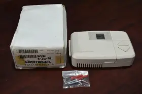 Tstatwfn2s01-a Waterfurnace Thermostat Ta32u02