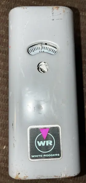 11b02-1 White-rodgers Thermostat
