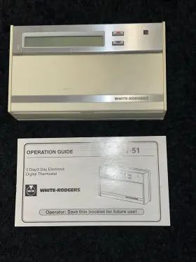1f90w-51 White-rodgers 5 Day/2 Day Electronic Digital Thermostat