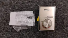 1a10-651 White-rodgers 786710423727 Emerson Light Duty Line Voltage Thermostat Used B3