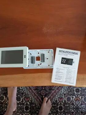 S1-thxu430w York Fully Communicating Thermostat