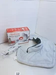 Sunbeam 700-825 Renue Contouring Neck And Shoulder Heating Pad New. Price: $55.00.
