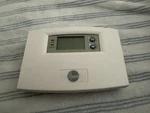 Rheem Protech 620 7-DAY Programmable Digital Thermostat HEAT/2 Cool Pump Used. Price: $27.99.