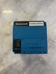 Honeywell RM7897A1002 Burner Control 120VAC Phase 0.8A 5.8A Mpn 1035J01820 Used. Price: $300.00.