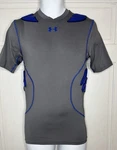 New Under Armour 5 Pad Compression Football Shirt Men Size Medium. Price: $28.00.