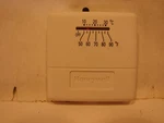 Honeywell Wall Heating/ Cooling Thermostat 812C-1000 Open. Price: $19.95.