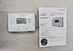 Honeywell Programmable Thermostat Digital Display RTH2300 RTH221 With Manual Used. Price: $24.99.