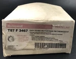Honeywell T87F3467 "the Round" Easy To See - Heat / Cool Thermostat VH8 Used. Price: $110.00.