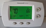 Honeywell Wireless Focuspro Non-programmable Thermostat TH5320R1002 Used. Price: $59.00.