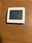Honeywell Visionpro 8000 TH8321R1001 Touchscreen Programmable Thermostat Redlink Used. Price: $150.00.
