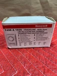 New Honeywell Line Voltage Electric Heat Thermostat T498A1935. Price: $28.90.
