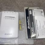 Braeburn 505 Builder Series Heat Only Mechanical Thermostat Non-programmable New. Price: $11.00.