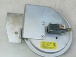Carrier Bryant Tridelta FS6675-1320 Pressure Switch HK06WC076 Used. Price: $25.00.