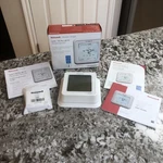 Honeywell Lyric T6 Wi-fi Smart Thermostat TH6320WF2003 Programmable 7-DAY Used. Price: $53.99.