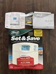 Hunter 44260 Thermostat Set And Save 5+1+1 Programmable - White (open Box). Price: $22.50.