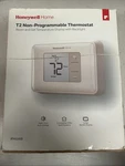 Honeywell RTH5160D T2 Non-programmable Thermostat #1450 -used. Price: $19.00.