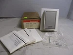 Honeywell T7047G1018 White Electronic T-stat Remote Sensor Thermis Open. Price: $37.46.