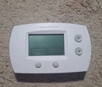 Honeywell Thermostat TH5220D1003 - Used Works Perfectly. Price: $30.00.