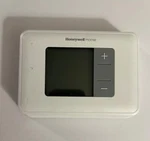 Honeywell Home Thermostat Model RTH5160D1003 Used. Price: $16.50.
