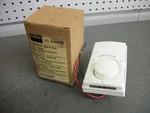 Dayton Single Pole Thermostat 3UH07D 120/240VOLT 22AMP Nib New. Price: $14.99.