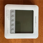 Honeywell Home TH6320U2008 Programmable Thermostat White Push Button Battery Used. Price: $24.99.
