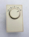 Nos Columbus Electric 2E158B Line Voltage Thermostat Heating & Cooling Switch New. Price: $99.00.