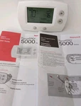 Honeywell Focus 5000 Home TH5320U1001 Non-programmable Digital Thermostat Used. Price: $34.96.