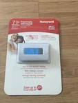 Honeywell RCT8100A 7-DAY Programmable Thermostat White Digital Backlit Display New. Price: $26.36.