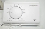 New Honeywell Horizontal Mount Electronic Fan Coil Thermostat 20-30V T8383B1001. Price: $37.99.