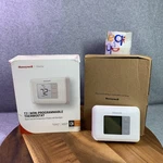 Honeywell Home T2 Non-programmable Thermostat RTH5160D1003 White Digital Backlit Open. Price: $24.26.