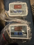 Weewooday XH-W3001 Digital Temperature Controller Red Led Display Set Of 2 New. Price: $15.00.