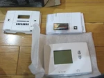 Honeywell Home TH1110E1000 Pro Basic Unit!! Mint Conition!! New. Price: $30.00.