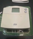 Hunter 44272- 5/2-DAY Digital Programmable Thermostat (home Ac Heat) Open. Price: $19.99.