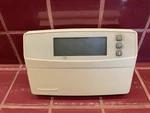 Honeywell T860002069 Chronotherm Iv Plus Thermostat Lennox Used. Price: $15.00.