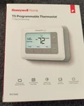 Lot Of 2 Honeywell RTH7560D1030 Day Programmable Backlit Thermostat Used, A4. Price: $21.99.