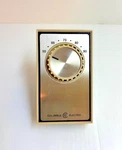Columbus Electric, Line-voltage Thermostat; EDT-5S Used. Price: $26.00.