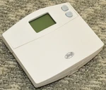 Hunter Fan Company 44277 Day Programmable Universal Thermostat, Digital Used. Price: $78.88.