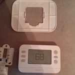 Honeywell Home Programmable Thermostat White Digital Display Mounting Hardware New. Price: $20.00.