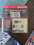 Honeywell Magicstat Programmable Thermostat 5-2 CT2800 New Sealed. Price: $19.95.