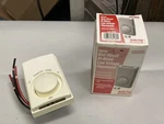 FAHRENHEAT,MD26R,WALL Mount Bi-metal Line Voltage Thermostat 22A 120-240VA New. Price: $20.00.