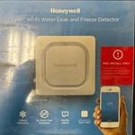 Honeywell CHW3610W1001 Wi-fi Water Leak And Freeze Detector **H24** Open. Price: $59.95.