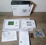 Honeywell Home TH1110E1000 Basic Non-programmable White Never Installed Open. Price: $24.99.
