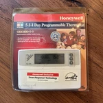 Honeywell CT3500A Thermostat 5-1-1 Day Programmable Model Smart Response New. Price: $35.99.
